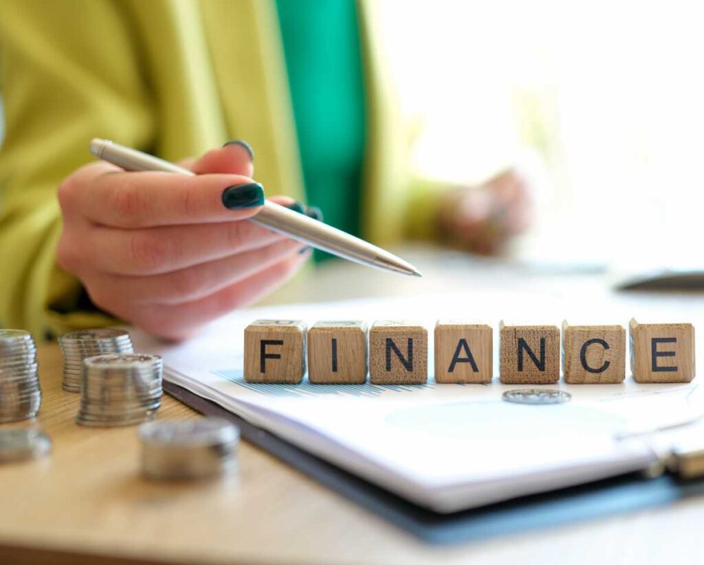 Funding & Valuations 4